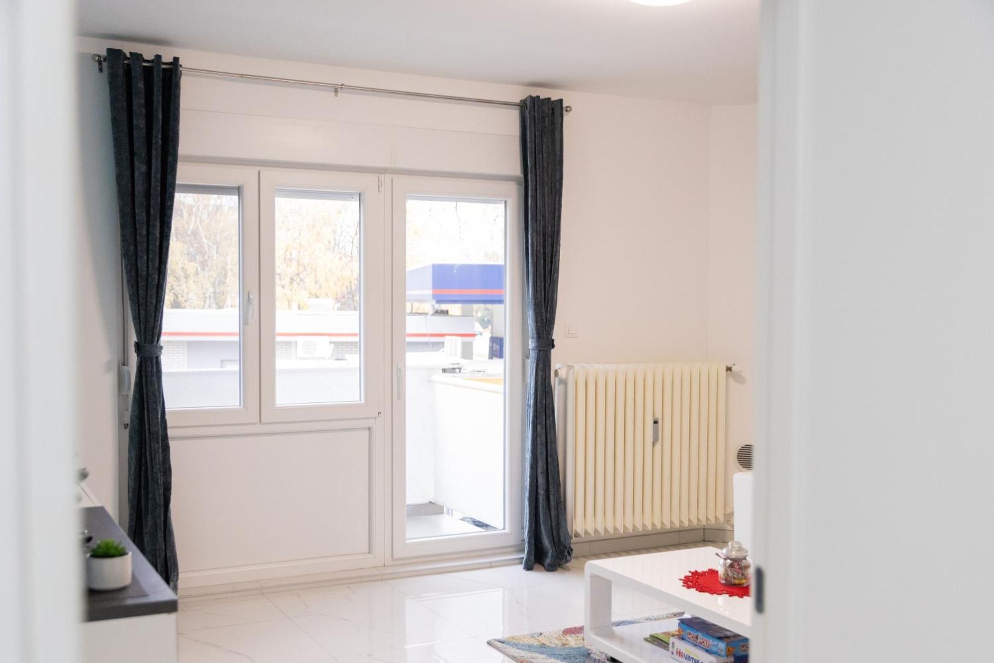 Maris Apartamento Osijek Exterior foto